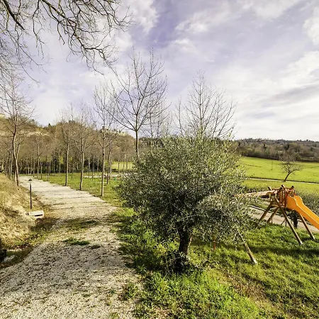 Attractive Holiday In With Private Swimming Pool *