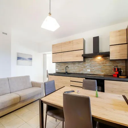 Attractive Holiday In With Private Swimming Pool Casa vacanze